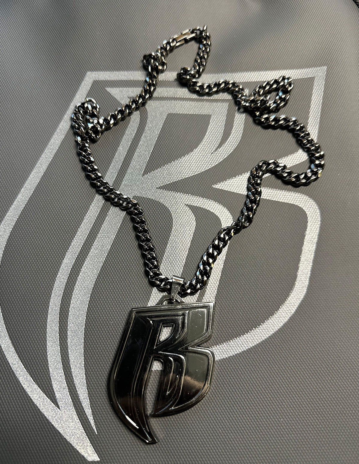 2.5in "R" PENDANT + NECKLACE
